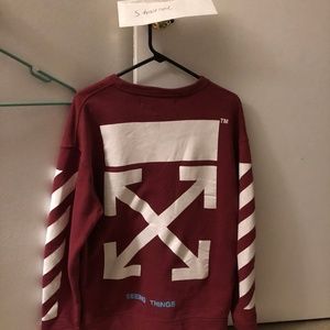 OFF WHITE CREW NECK